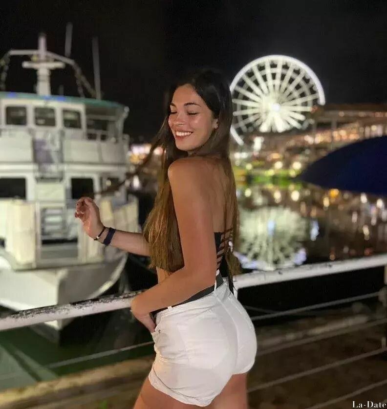 Bianca Yazmin Profile image 4