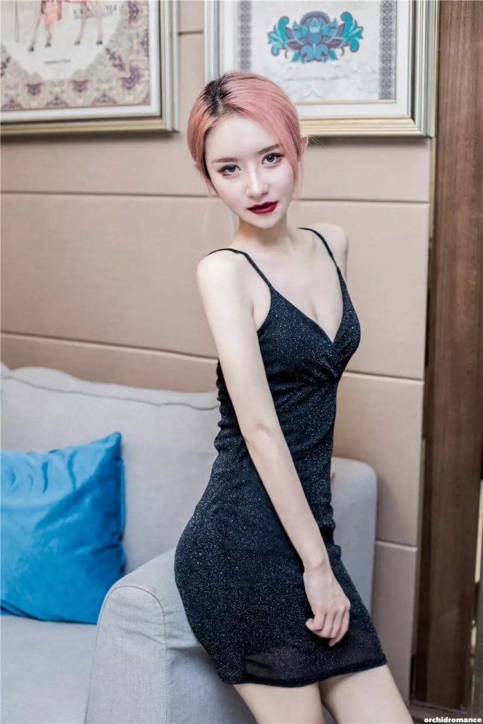 Nana Profile image 4