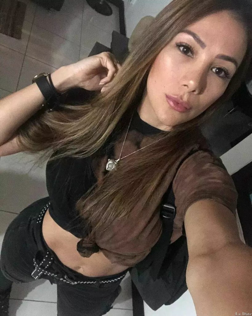 Natalia Profile image 2