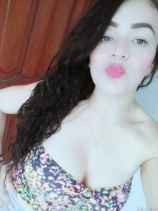Beatriz Profile image 2