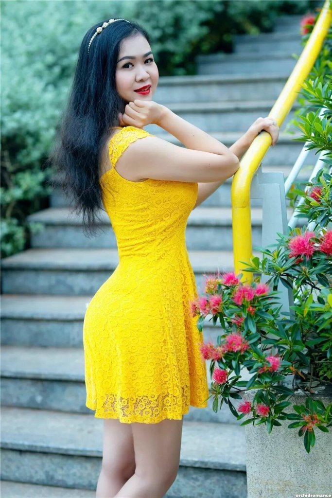 Linh Profile image 4