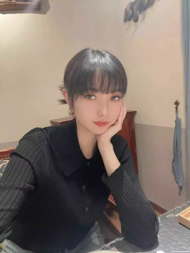 Jiayuan Profile image 1