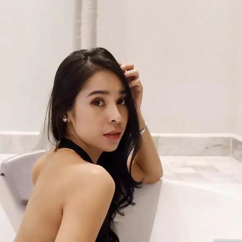 Rinlinee Profile image 3